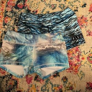 2 pairs of Fleo shorts
